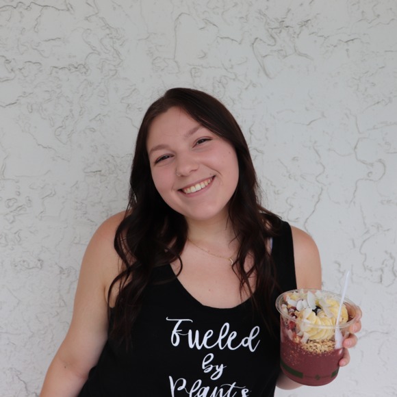 Meet your Posher, Paige - Picture 1 of 1